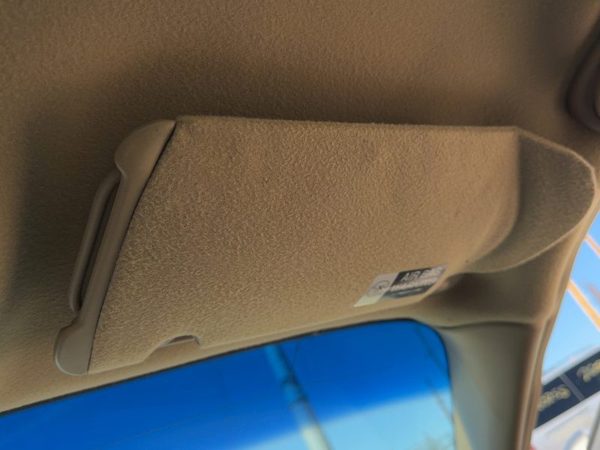 2000-2005 Buick Lesabre Passenger Right Sun Visor Oem Taupe 56B 88955306 — photo 1