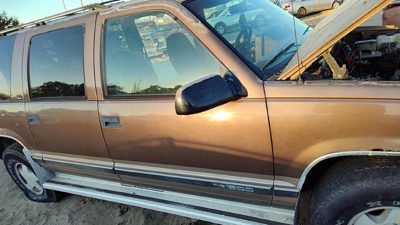 1994 Suburban 1500 Front Door RH Brown