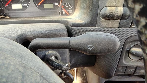 99-02 Cabrio Convertible Windshield Wiper Control Switch Column Lever Assembly — photo 2