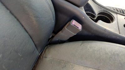 00-05 Bonneville Passenger Right Front Seat Belt Buckle Receiver Pewter 932