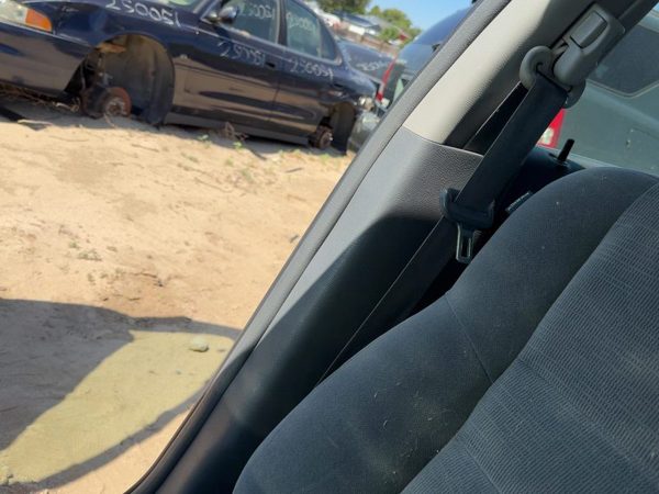 2003-2007 Honda Accord Passenger Right B-Pillar Trim Panel Oem — photo 2