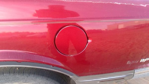 1986-1991 Olds Eighty Eight Fuel Tank Door With Hinge Gas Lid Oem Filler Red — photo 6