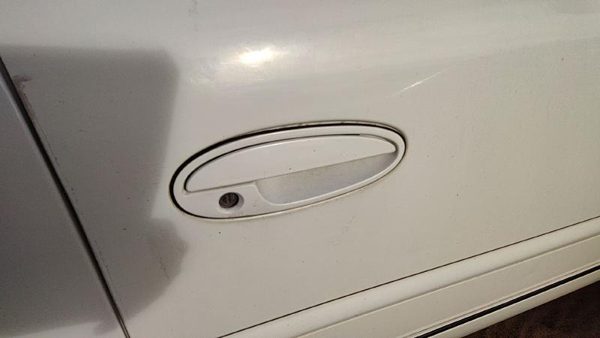1997-2003 Buick Regal Passenger Right Front Outside Door Handle Oem White 16U — photo 2
