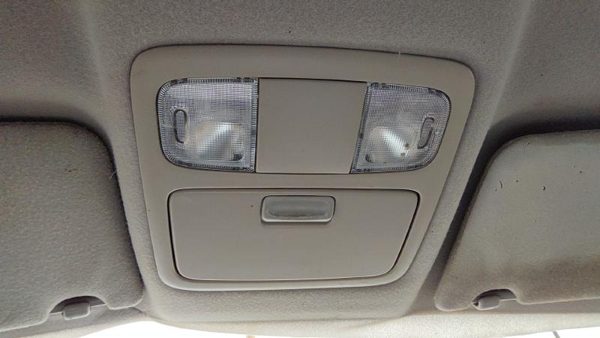 02-06 Toyota Camry Center Overhead Console Dome Light Map Lamp Cubby 95 Stone — photo 1