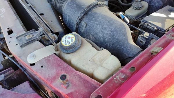 1999-2004 Ford F150 Coolant Reservoir Radiator Overflow Tank Bottle Oem — photo 1
