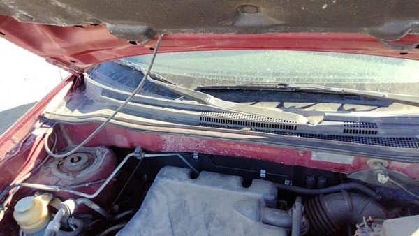 03-06 Mitsubishi Outlander Windshield Wiper Cowl Vent Trim Panel Oem Cover — photo 4