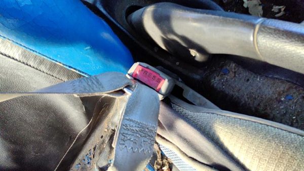 1996-1999 Saturn Sl1 Passenger Right Front Seat Belt Buckle Receiver Oem Gray — photo 4