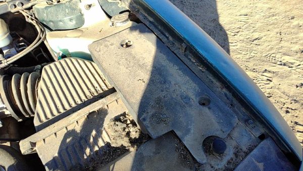 1990-1999 Olds 88 Engine Cover Top Plastic Shield Oem 3.8L — photo 2