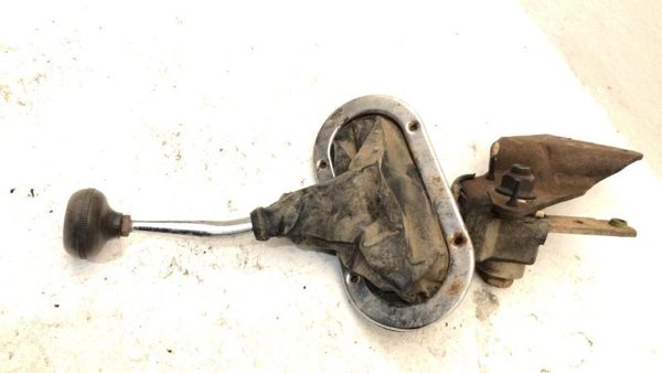 84 Dodge Ram W250 4X4 Shifter Lever Assembly With Linkage 4Wd T Case Shift Unit — photo 10