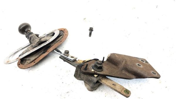 84 Dodge Ram W250 4X4 Shifter Lever Assembly With Linkage 4Wd T Case Shift Unit — photo 7
