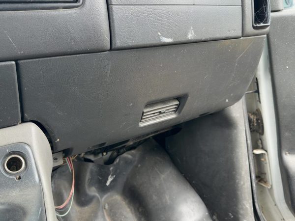 02 Chevy Express Van 2500 Glove Box Assembly Complete Door With Latch Oem Black — photo 3