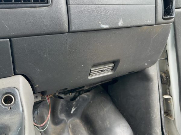 02 Chevy Express Van 2500 Glove Box Assembly Complete Door With Latch Oem Black — photo 4