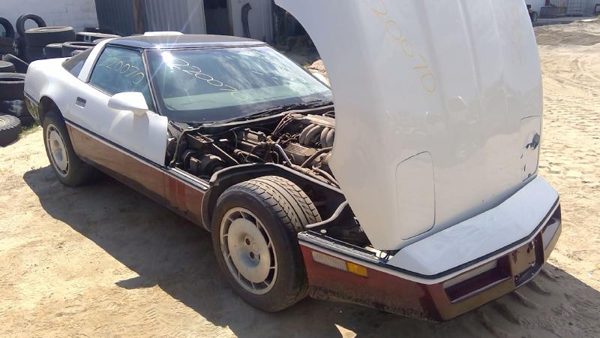 1986 Chevrolet Corvette — vehicle photo 8