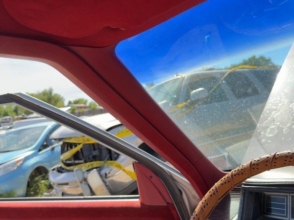 86-91 Olds 88 Driver Left A Pillar Trim Windshield Post Panel Oem Red — photo 2