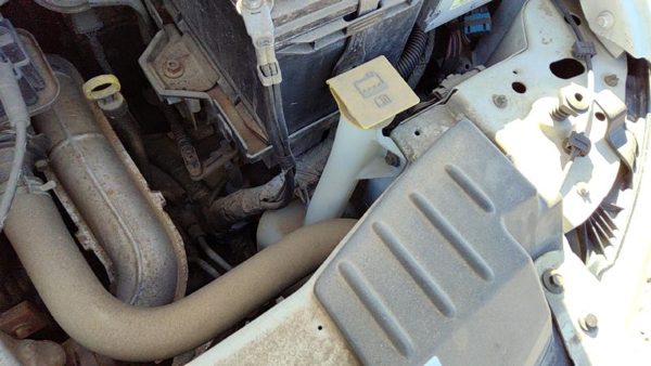 2004-2007 Dodge Caravan Coolant Reservoir Radiator Overflow Tank Bottle Oem — photo 1