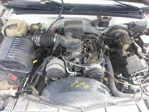 1999 Chevy Tahoe — vehicle photo 4