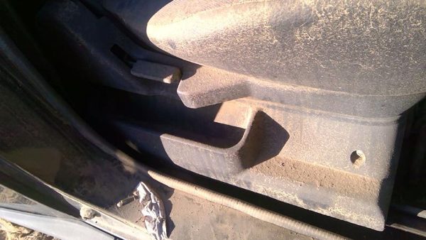 1996 Geo Tracker Passenger Right Side Seat Trim Panel Oem Black — photo 10