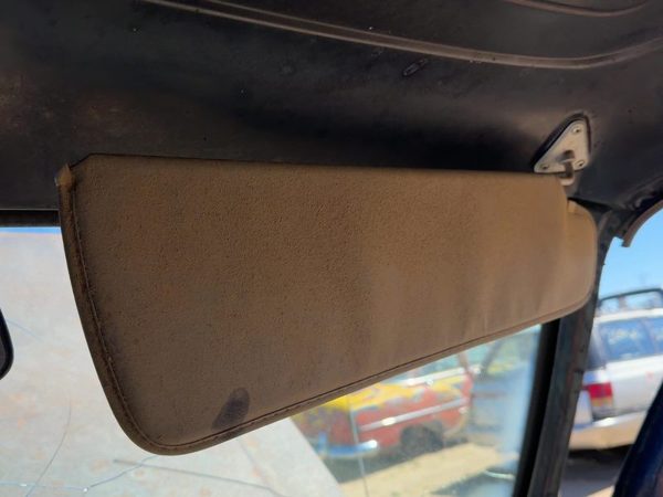 81-85 Dodge D150 Passenger Right Sun Visor Oem — photo 2