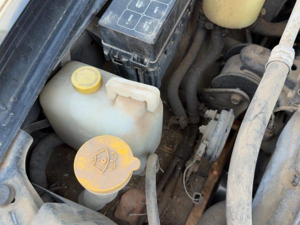 1995-1999 Nissan Maxima Coolant Reservoir Radiator Overflow Tank Bottle Oem 3.0L — photo 1