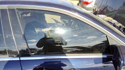 2012-2014 Mercedes C300 Passenger Right Front Side Window Door Glass Oem