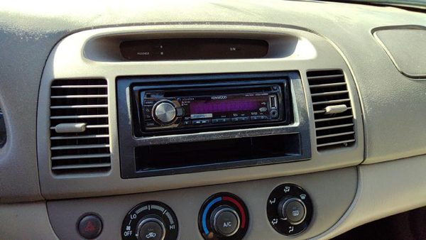 2002-2006 Toyota Camry Trim Bezel Around Radio Surround Dash Panel Oem Taupe 43 — photo 3