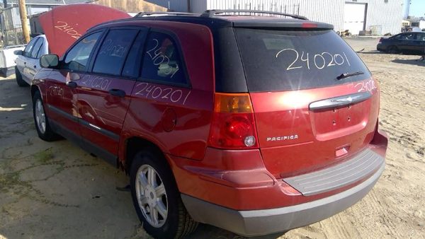 2006 Chrysler Pacifica — vehicle photo 7