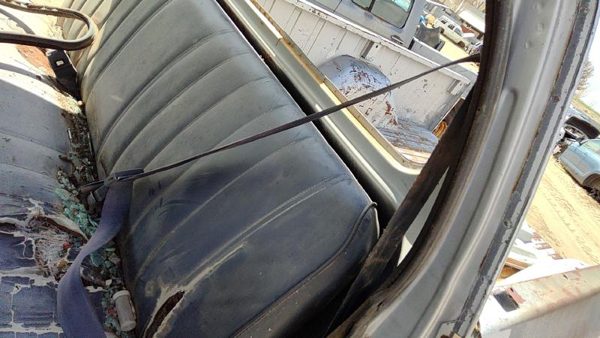 1981-1993 Dodge Ram W250 Driver Left Front Seat Belt Retractor Oem Shoulder Gray — photo 3