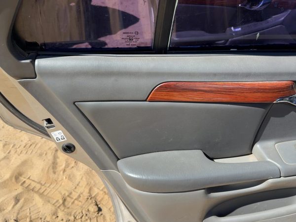 2005 Cadillac Deville Rear Door Trim Panel LH Gray 142 — photo 2