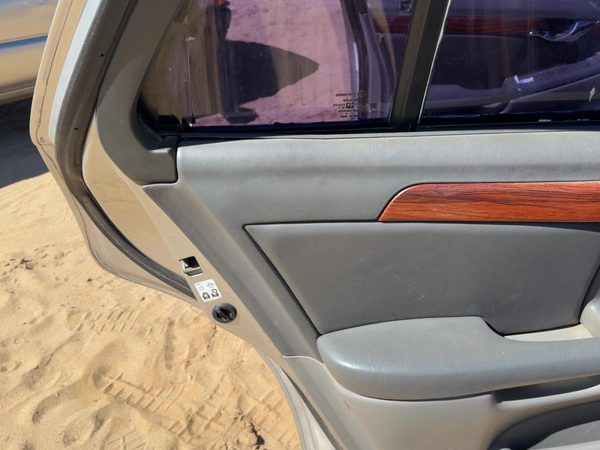 2005 Cadillac Deville Rear Door Trim Panel LH Gray 142 — photo 3