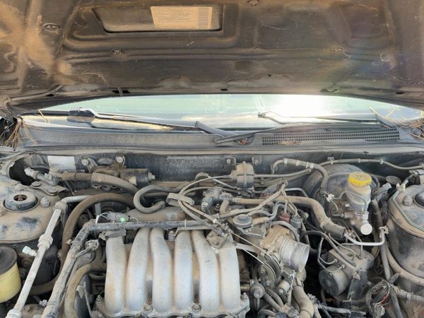 1998 Nissan Maxima Windshield Wiper Cowl Vent Trim Panel Oem Cover — photo 1