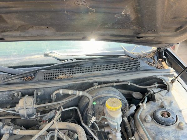 1998 Nissan Maxima Windshield Wiper Cowl Vent Trim Panel Oem Cover — photo 7