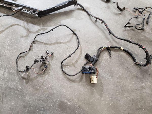2008 Chevy Malibu Wire Harness (body) Free Shipping + Complete Body OEM — photo 4