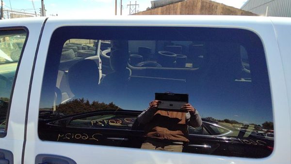 2005-2009 Chevy Uplander Driver Left Rear Side Window Door Glass Oem Back — photo 3