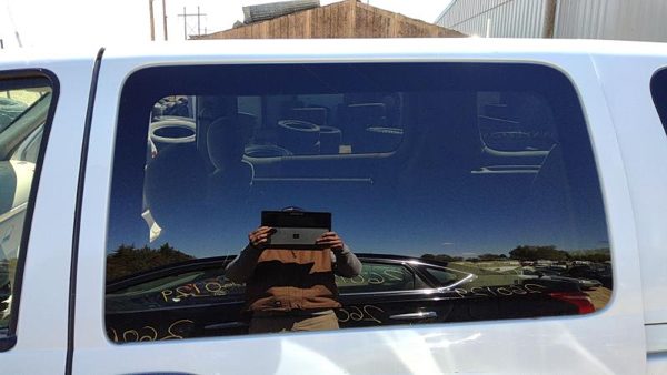 2005-2009 Chevy Uplander Driver Left Rear Side Window Door Glass Oem Back — photo 1