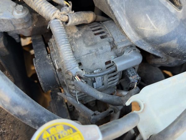 2003-2008 Toyota Matrix Xr Alternator 1.8L 2706022040 — photo 2