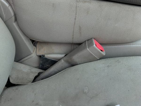 02-05 Ram 1500 Passenger Right Front Seat Belt Buckle Receiver Dark Gray V9Dv — photo 4