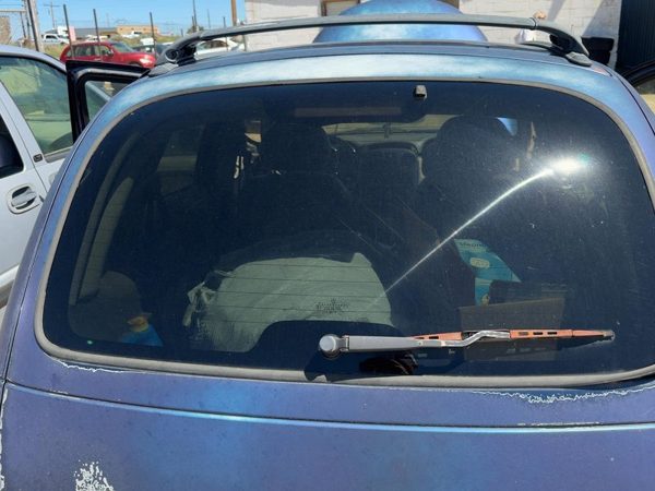 2001-2003 Chrysler Pt Cruiser Back Glass Rear Window Oem Privacy Tint Hatchback — photo 2