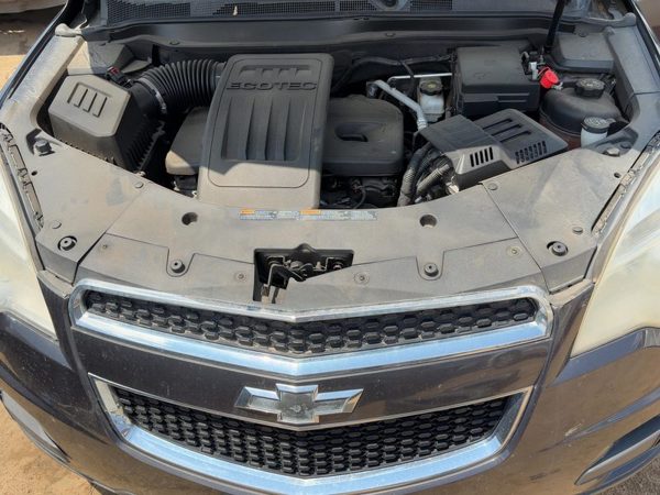 10-17 Chevy Equinox Top Plastic Cover Above Radiator Support Sight Shield Oem — photo 1