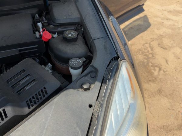10-17 Chevy Equinox Top Plastic Cover Above Radiator Support Sight Shield Oem — photo 3