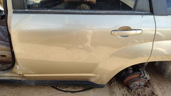 2007 Suzuki Grand Rear Door LH Gold — photo 2