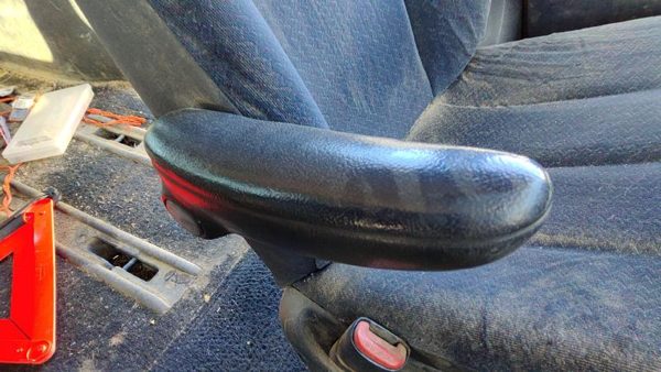 2001-2003 Dodge Caravan Pair Of Arm Rests Front Left Right Oem Blue Ud751qlaa — photo 1