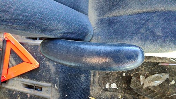 2001-2003 Dodge Caravan Pair Of Arm Rests Front Left Right Oem Blue Ud751qlaa — photo 3