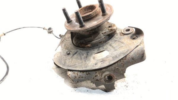 01-02 2 Door Driver Left Front Spindle Steering Knuckle With Wheel Hub 4X4 — photo 6