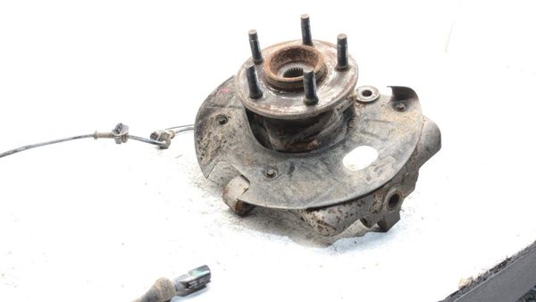 01-02 2 Door Driver Left Front Spindle Steering Knuckle With Wheel Hub 4X4 — photo 2