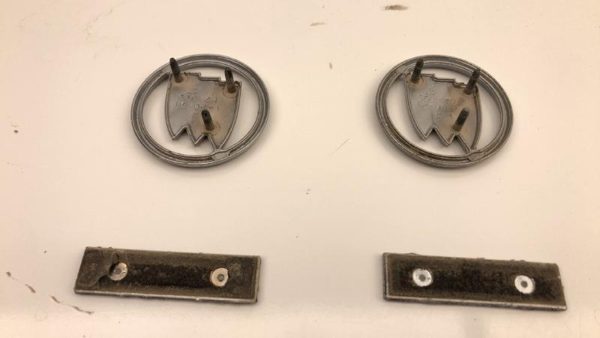 1978 Buick Lesabre Sail Panel Emblems Quarter Panel Emblem (Custom) Set Oem — photo 7