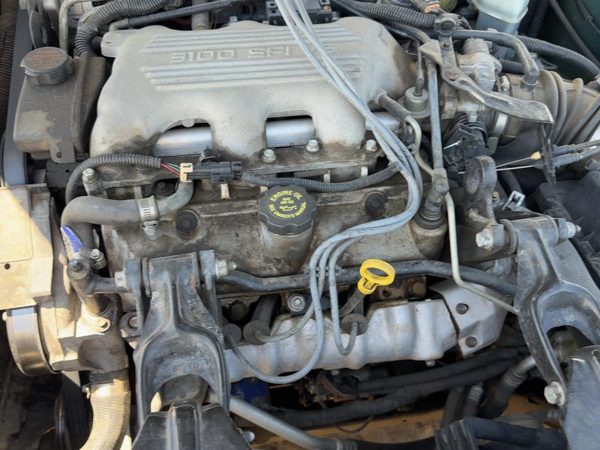 1995-2001 Chevy Lumina Front Cylinder Head Assembly OEM 3.1L 12575061 — photo 4