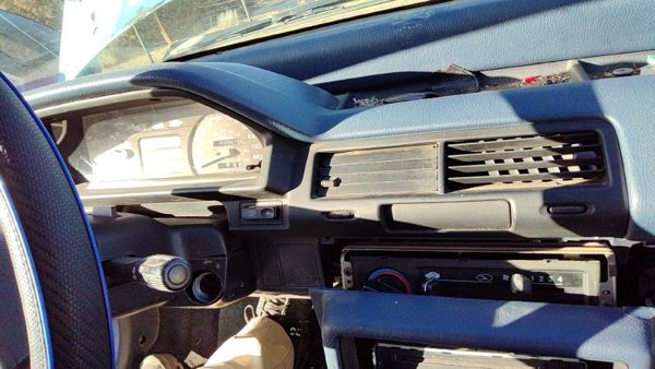 1988-1989 Honda Civic Trim Bezel Around Speedometer Dash Surround Panel Sedan — photo 2