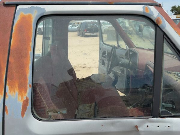 1987-1996 Ford F150 Passenger Right Front Side Window Door Glass Oem — photo 1