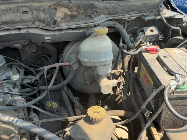 02-05 Dodge Ram 1500 Power Brake Booster With Master Cylinder Pair Set Oem 5.9L — photo 2