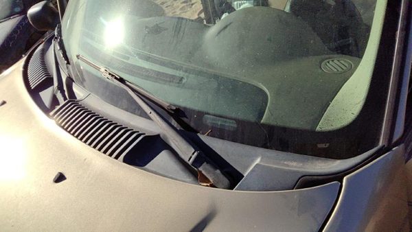 02-05 Ford Explorer Windshield Wiper Cowl Vent Trim Panel Oem Cover — photo 1
